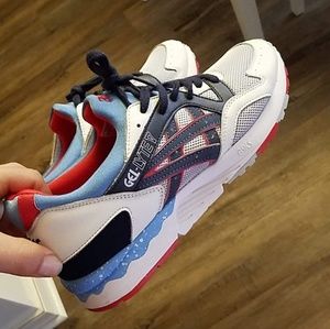 Asics gel lyte V size 11